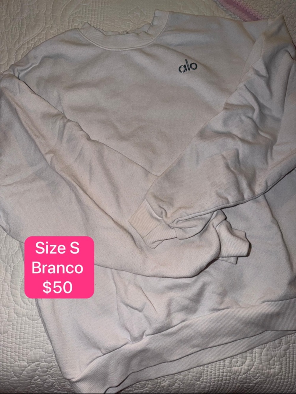 ALO Yoga White Crewneck Sweatshirt